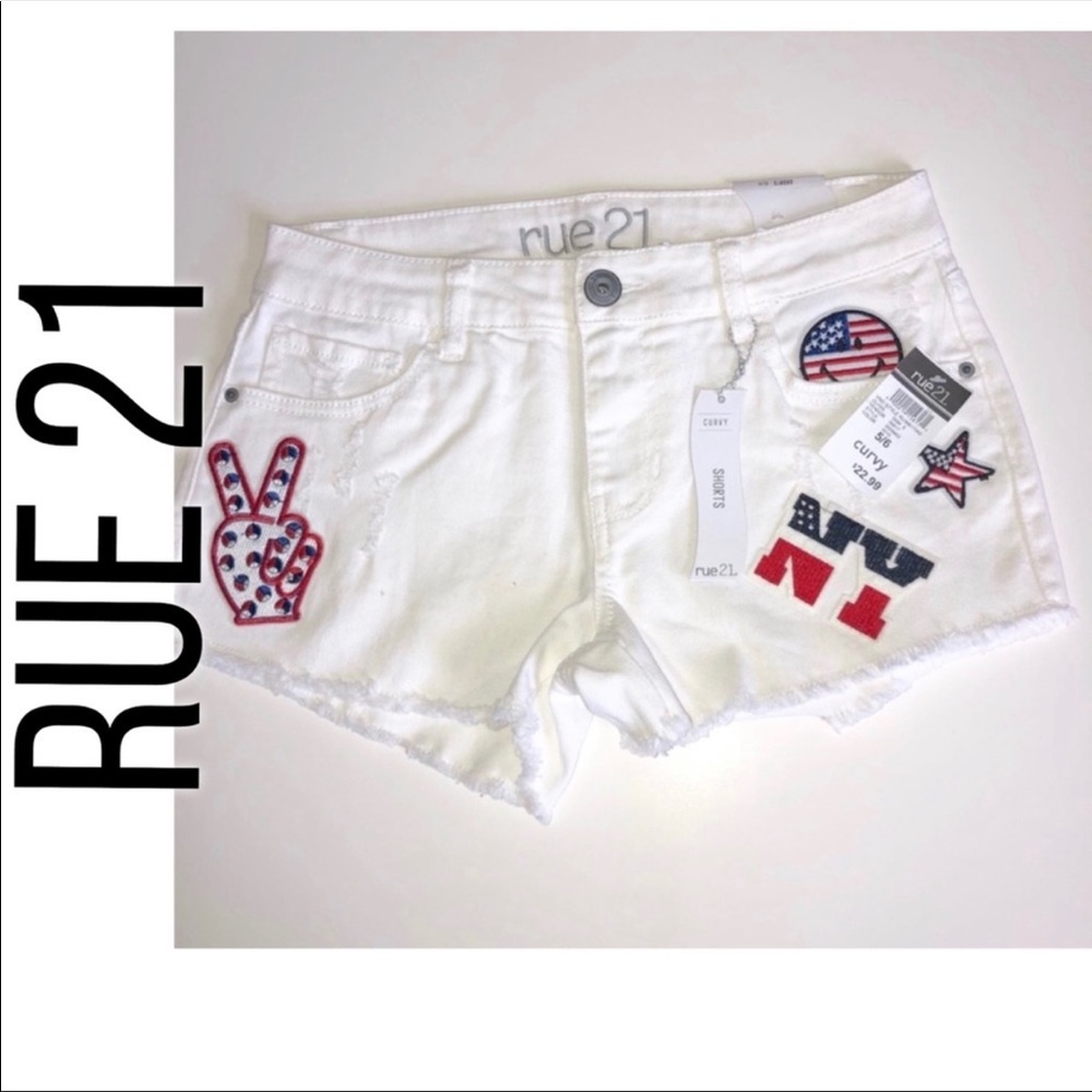 Patriotic white jean shorts - Picture 2 of 8